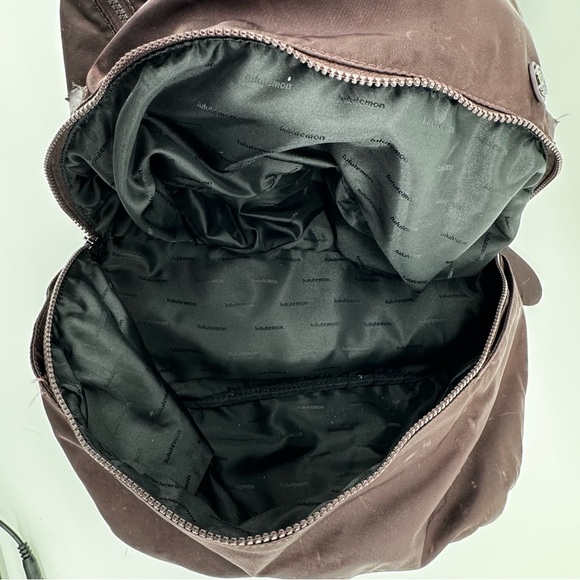 Lululemon City Adventurer Backpack *17L
Black currant - Picture 9 of 12